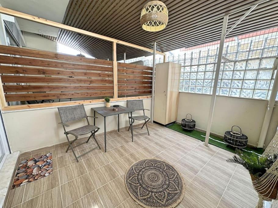 Oasis Luxury Apartments Eretria  Bagian luar foto