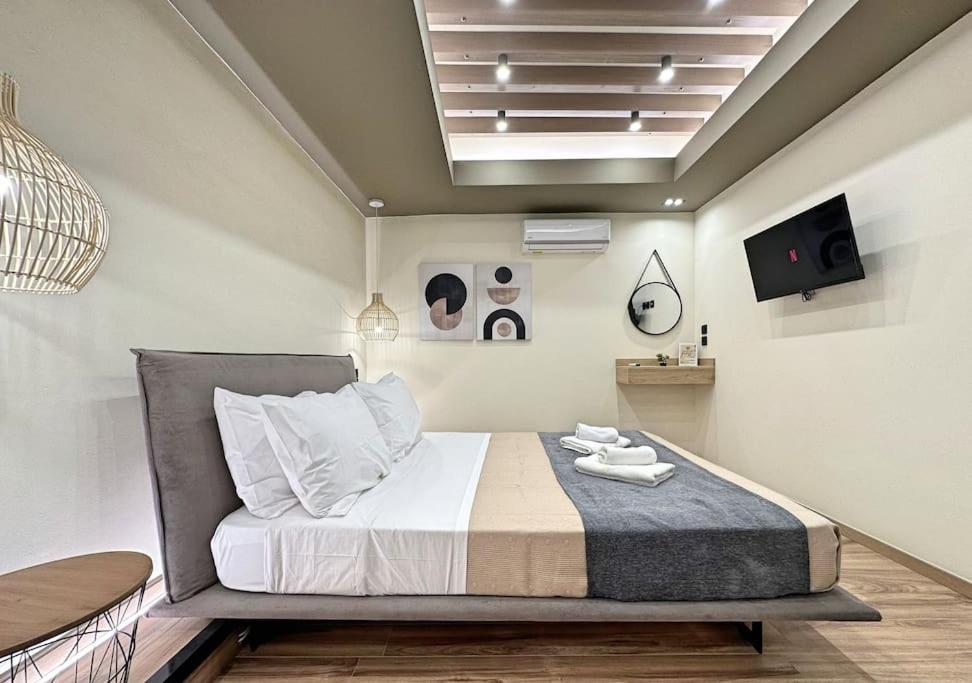 Oasis Luxury Apartments Eretria  Bagian luar foto